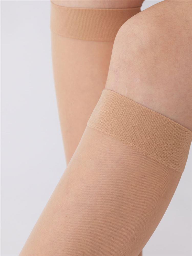 Premium “Bare Skin Foundation Feel” Run-Resistant High Socks | UV Protection & Anti-Odor
