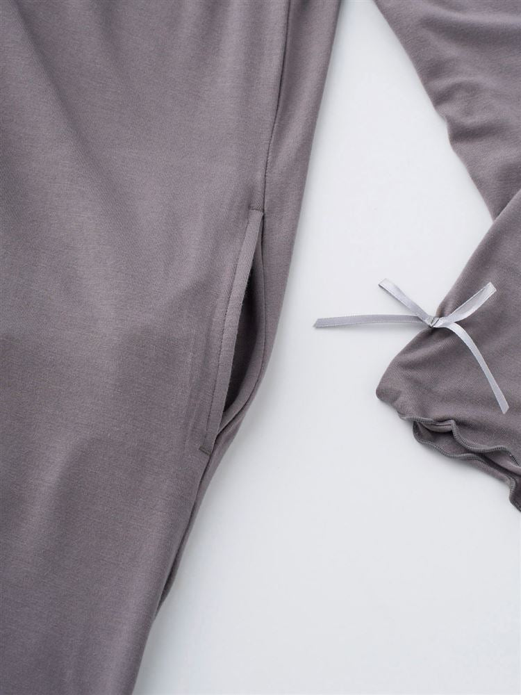 3-Piece Loungewear Set – Camisole, Shorts & Long Cardigan for Effortless Feminine Comfort