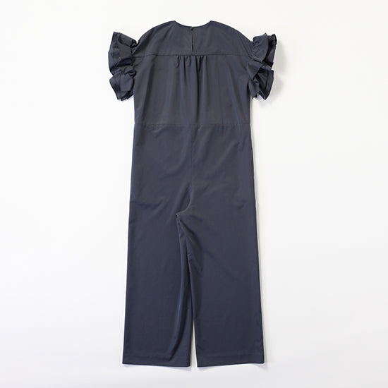 THREE SQUARE Frill Sleeve All-in-One – Elegant Jumpsuit with Water-Repellent Finish