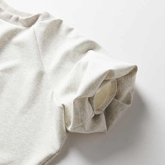 ALEGRE Volume Sleeve Sweat T-Shirt Feminine Comfort with a Polished Edge