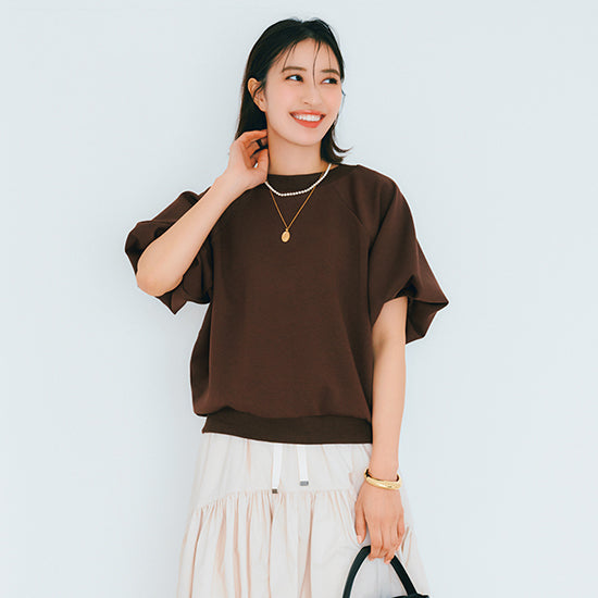 ALEGRE Volume Sleeve Sweat T-Shirt Feminine Comfort with a Polished Edge