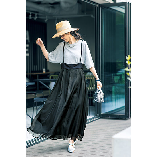 I.T.'S international 2-Way Strap Organza Skirt – Reversible Twill/Sheer (Gray/Navy)