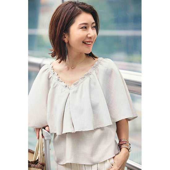 Linen-Look 2-Way Ruffle Cape Collar Top – Black / Light Beige