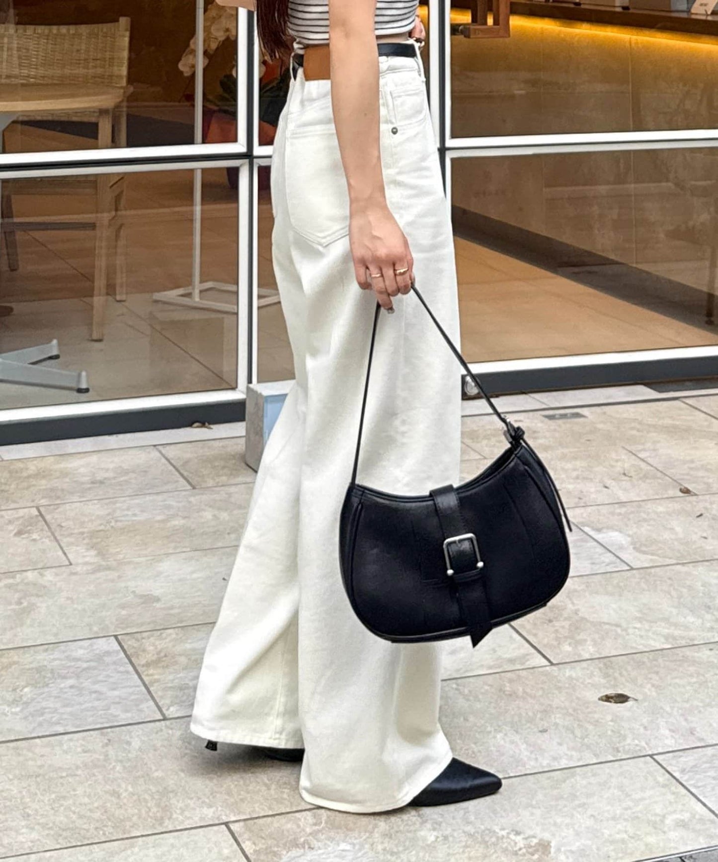 Thevon. “Yuna Project” High-Waist Straight Denim Pants Leg-Lengthening & Adjustable Fit