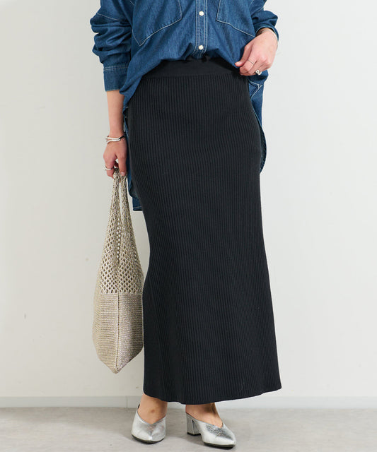 un dix cors Knit Narrow Skirt All-Body Type Slim Silhouette with Comfort Stretch