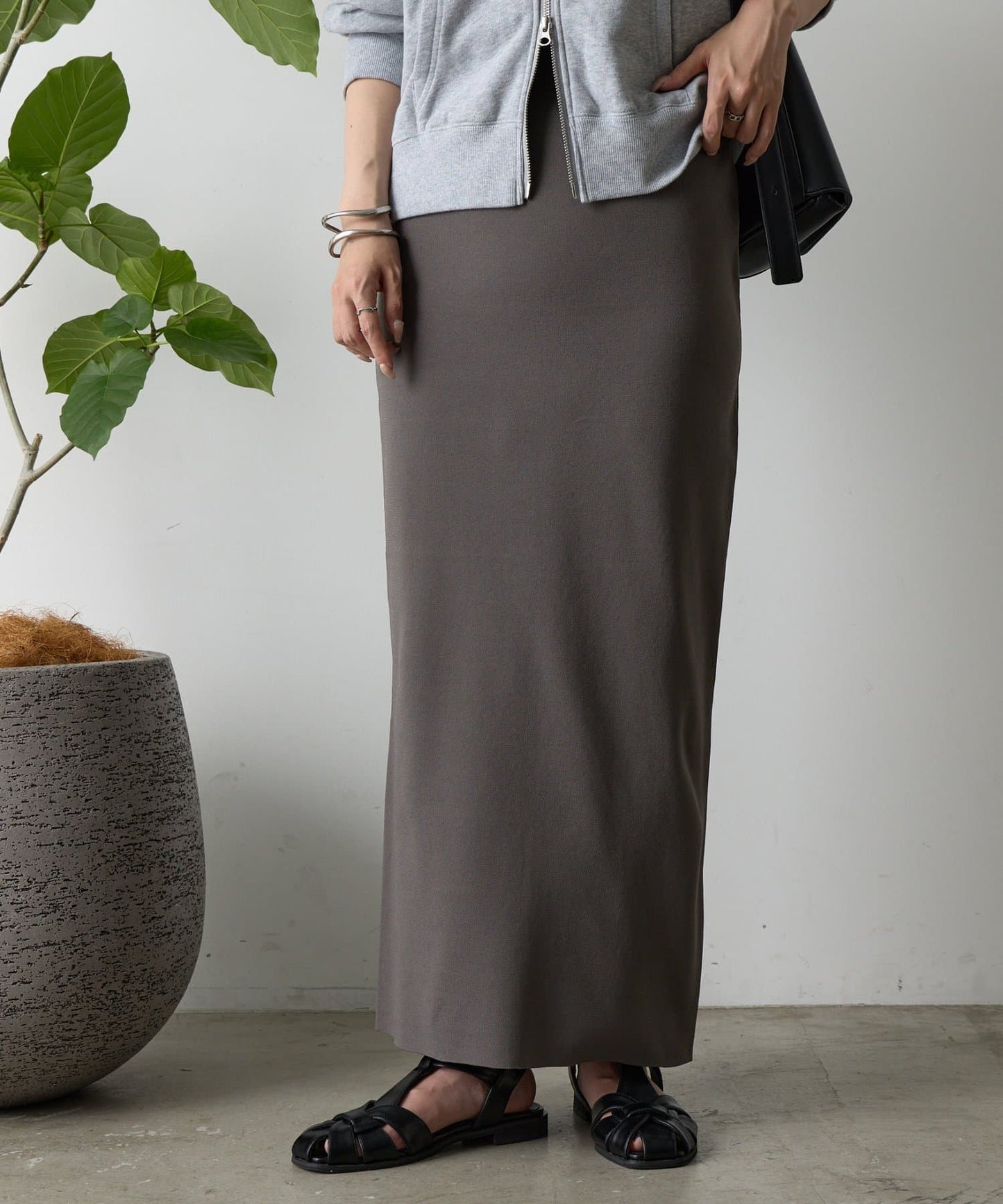 COLONY 2139 Ester Yarn Pencil Skirt Lightweight Knit with Petite Sizes (PXSPS)
