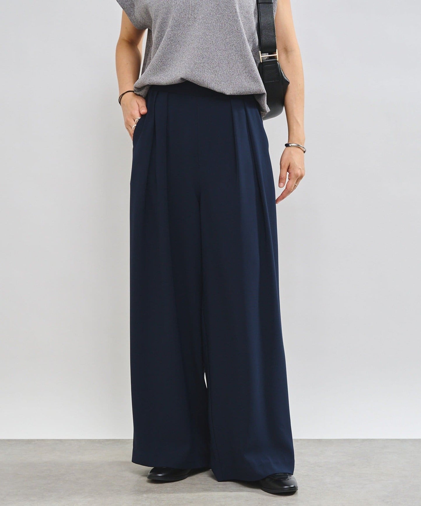 RIVE DROITE Tack Wide Slacks | Slimming -3kg Look & Easy-Care Everyday Pants