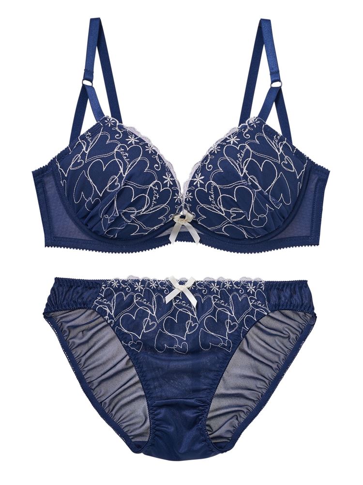 Aero Cuore Bra & Panty Set – Sweet Hearts, Beautiful Curves