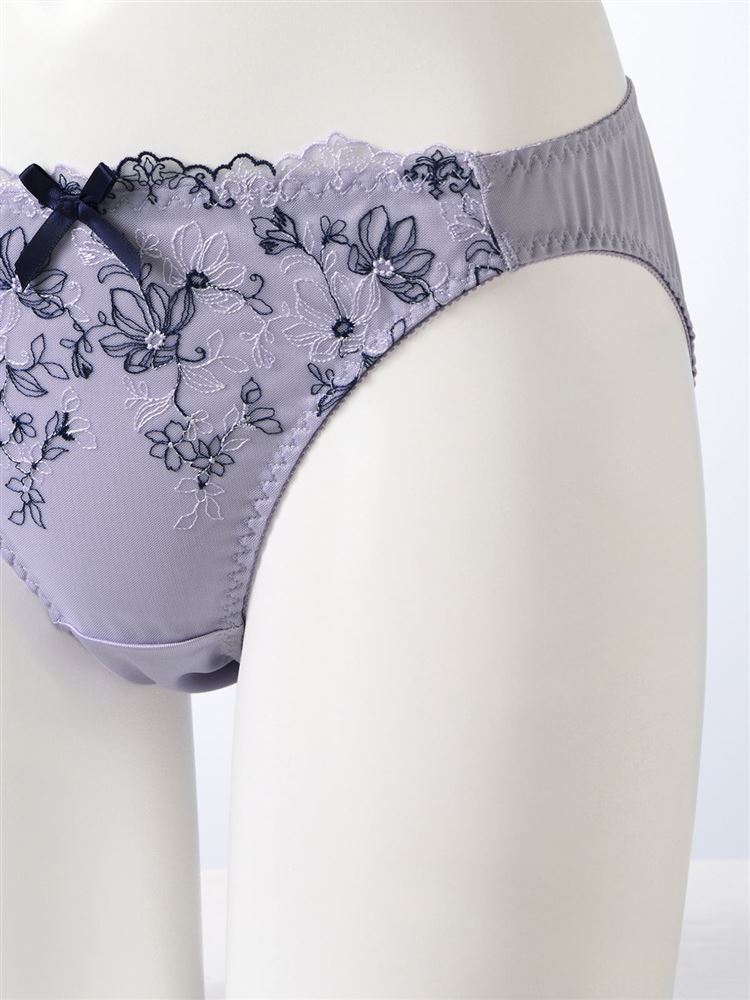 Brimavera Bra & Panty Set – Floral Embroidery, Removable Straps & Everyday Elegance