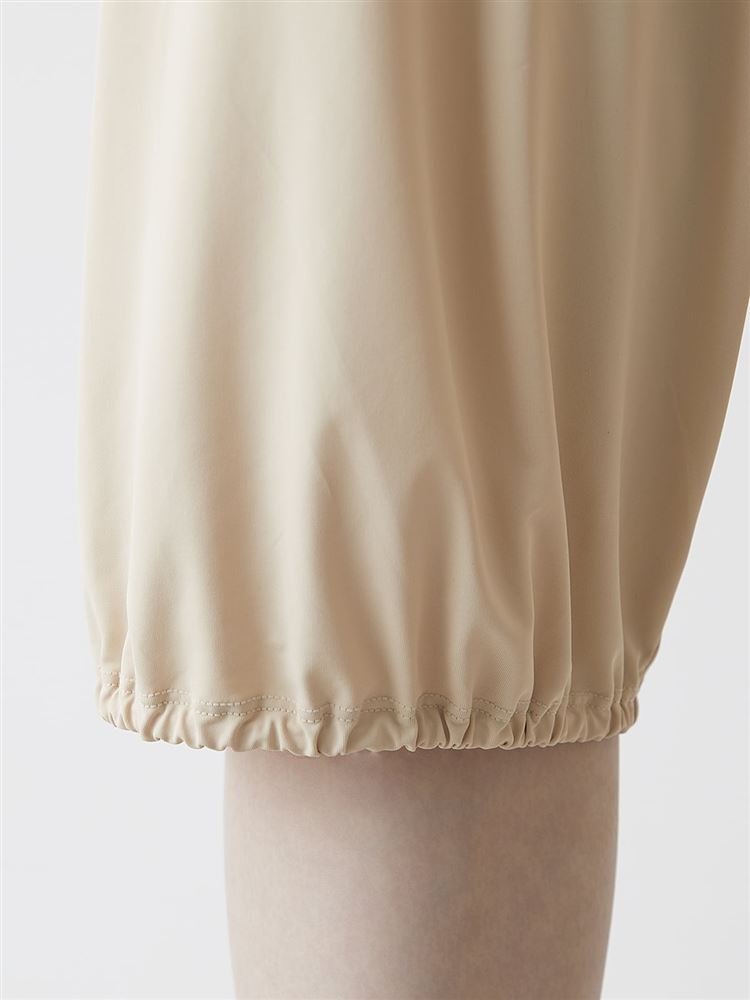 Anti-Sheer Culotte Slip Pants 7-Minute Length | Quick-Dry, Static-Free & Toilet-Safe Hem Design