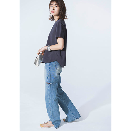 Dignite Collier Washable Back-Slit Hem Switch T-Shirt Elegant Structure Meets Everyday Comfort