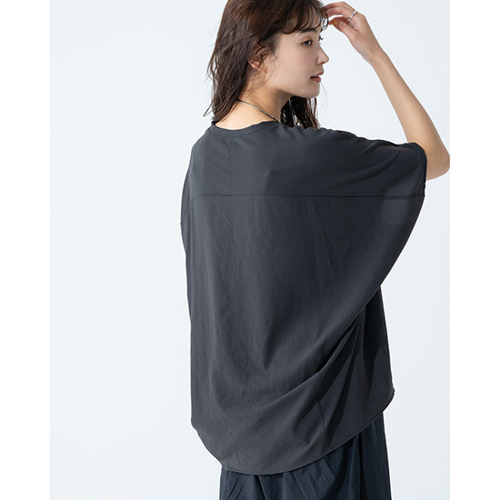 Dignite Collier Stretch Chiffon Dolman Blouse (White/Charcoal)