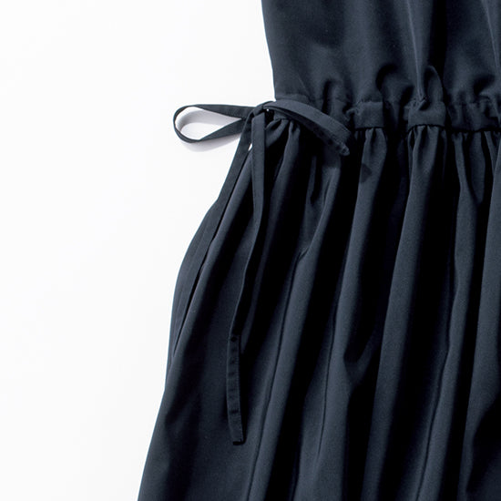 SECRET TROPHY Bicolor Flare-Sleeve Dress – Elegant &amp; Airy for Any Occasion