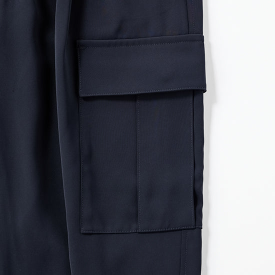 UNIVERSAL OVERALL Pleated Cargo Pants – Wrinkle-Resistant & Versatile