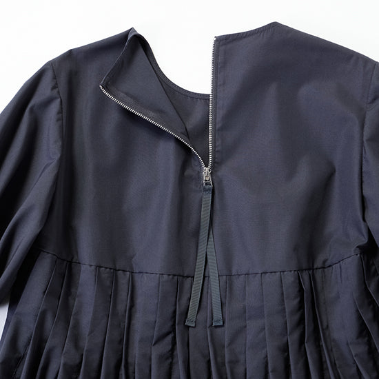 THREE SQUARE Pleated Tuck Blouse with Balloon Sleeves – Elegant Back Zipper – Cotton Blend