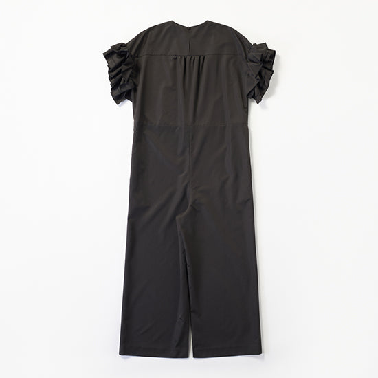 THREE SQUARE Frill Sleeve All-in-One – Elegant Jumpsuit with Water-Repellent Finish