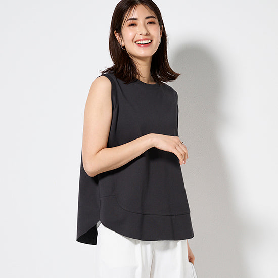 Dignite Collier Washed Sleeveless Pullover (Off-White/Charcoal)