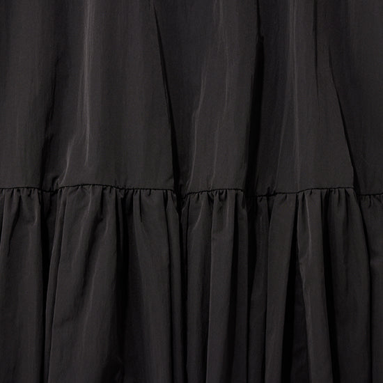 THREE SQUARE Water-Repellent Tulip Sleeve Dress – Dramatic Gather Hem – Black / Milk Tea – Washable One-Piece