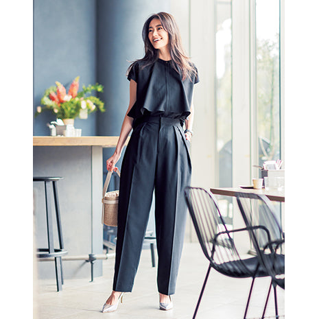I.T'S INTERNATIONAL Tuck Curve Pants - Slimming Summer Trousers in Linen-Like Fabric (Beige/Mocha/Navy)