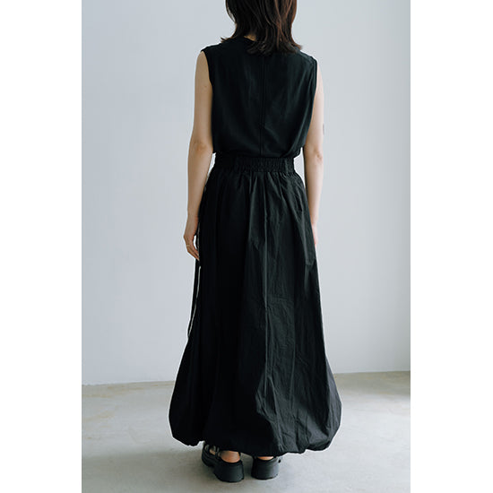 etAlors Long Balloon Skirt with Sporty Piping Detail