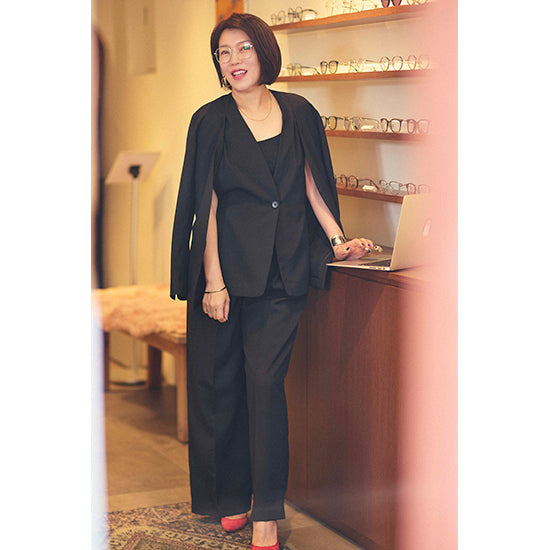 2-Way Draped Sleeve Jacket with Vest-Like Detail – Black / Gray