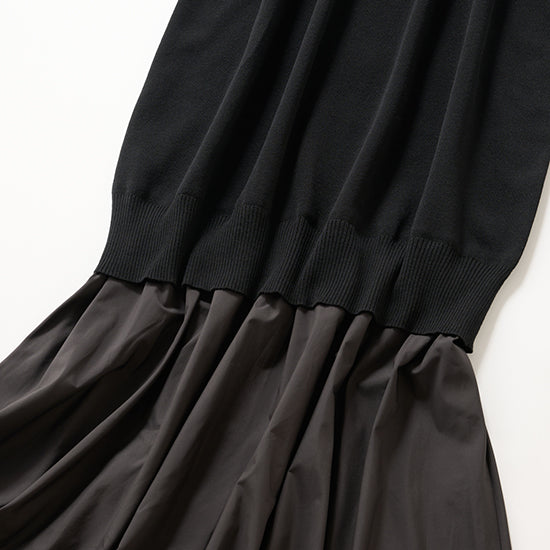 Relaxed Knit Combo Maxi Dress – All Black