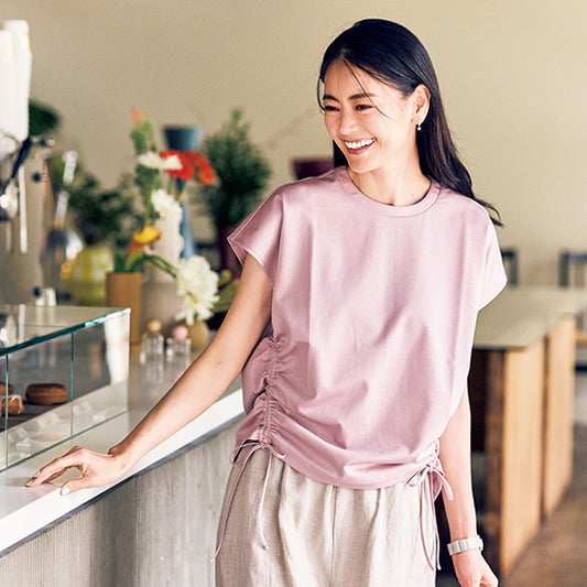 Side-Gather Ribbon T-Shirt – Black / White / Pink