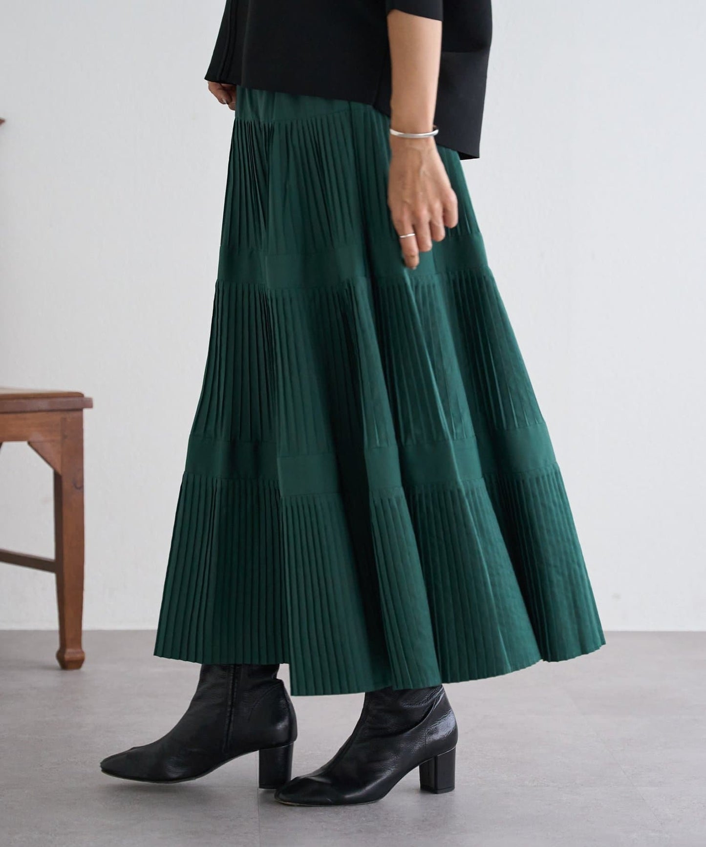 BEARDSLEY Pleated Tiered Skirt  Elegant Flow & Everyday Versatility
