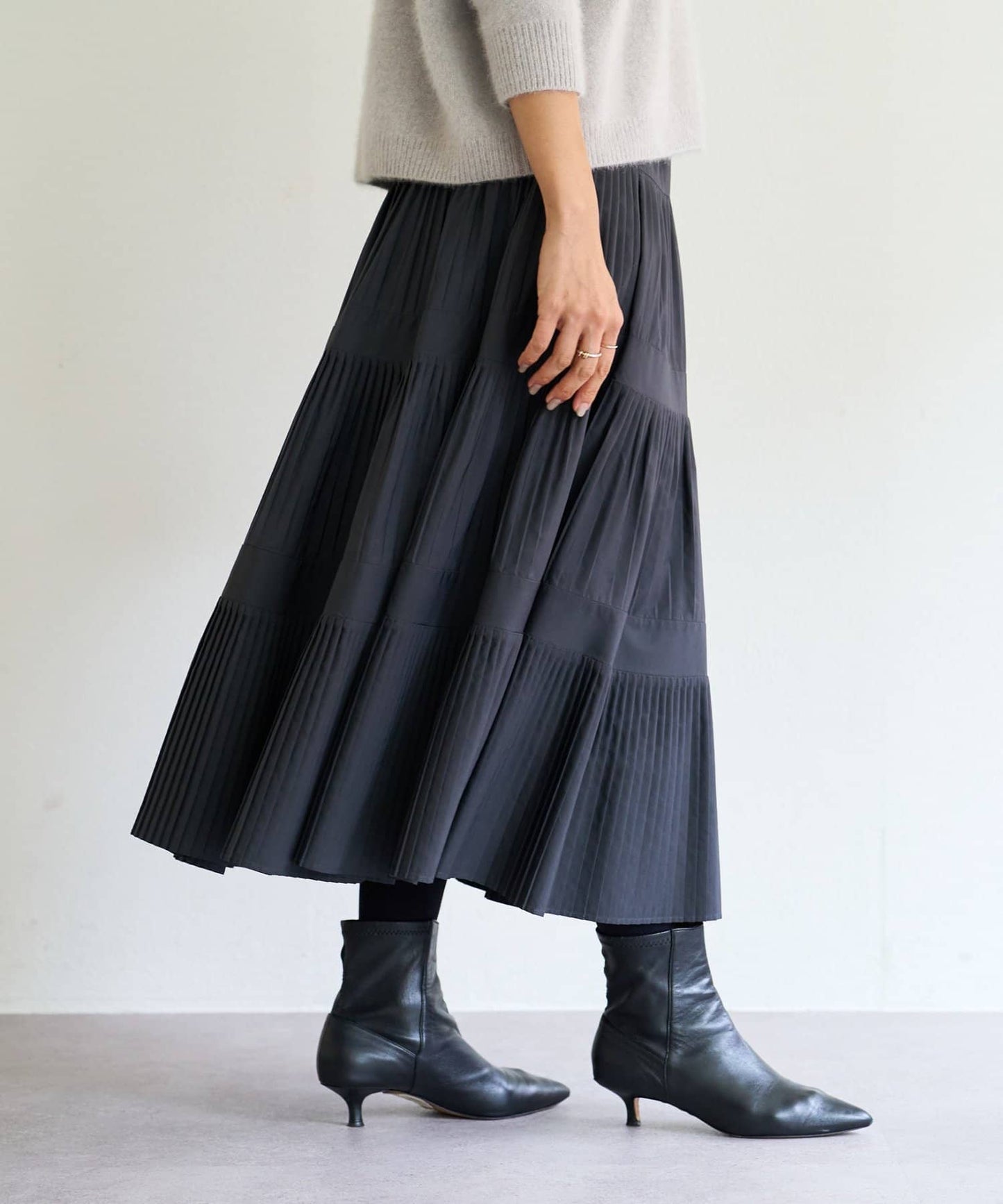BEARDSLEY Pleated Tiered Skirt  Elegant Flow & Everyday Versatility