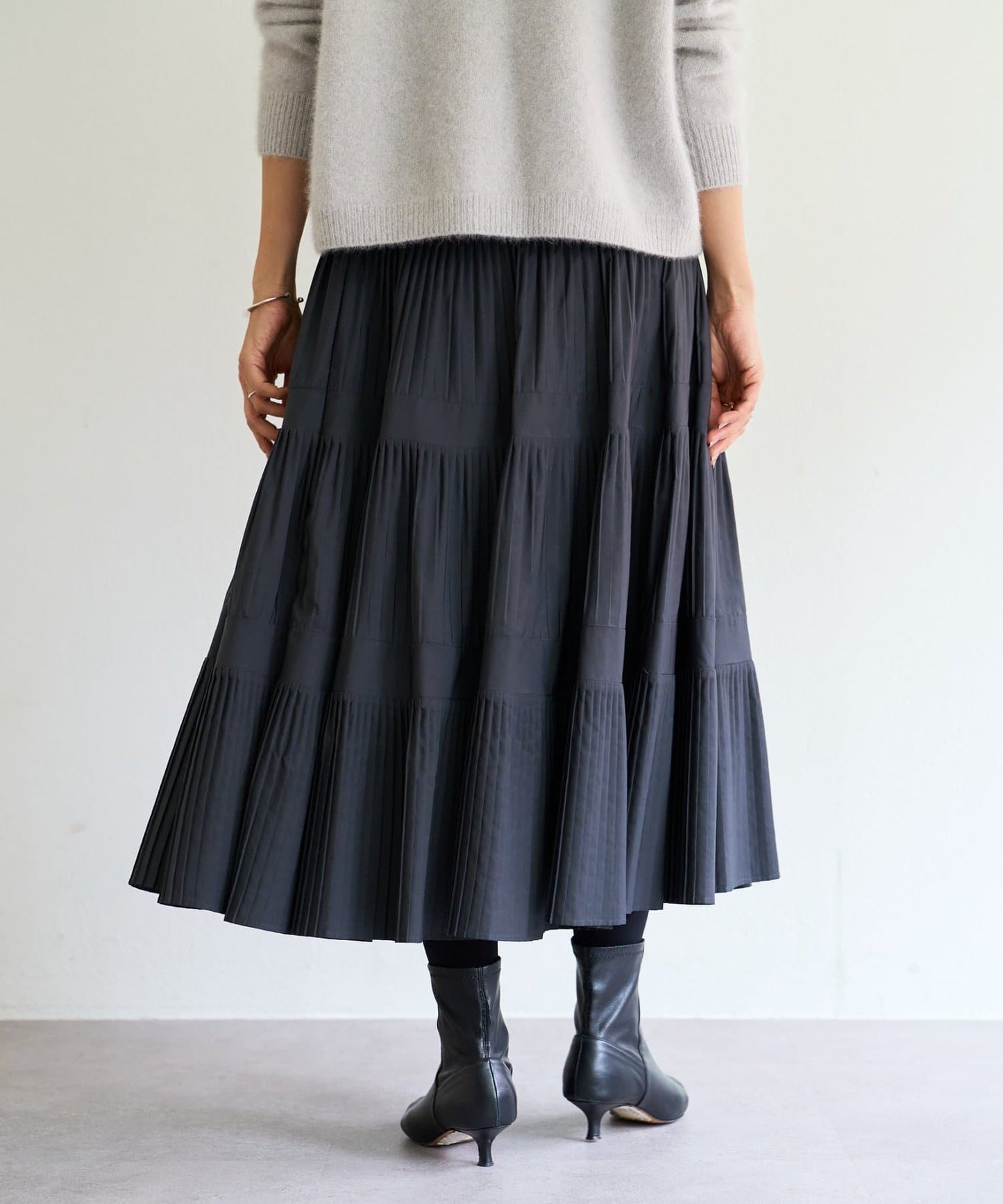 BEARDSLEY Pleated Tiered Skirt  Elegant Flow & Everyday Versatility