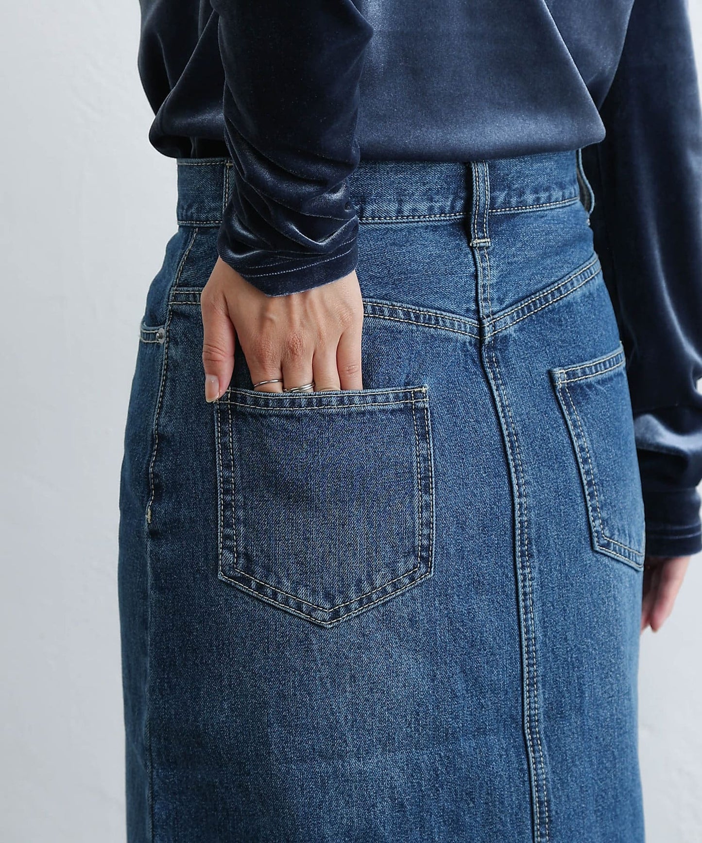 COLONY 2139 Back-Slit Midi Denim Skirt  Timeless & Versatile All-Season Essential