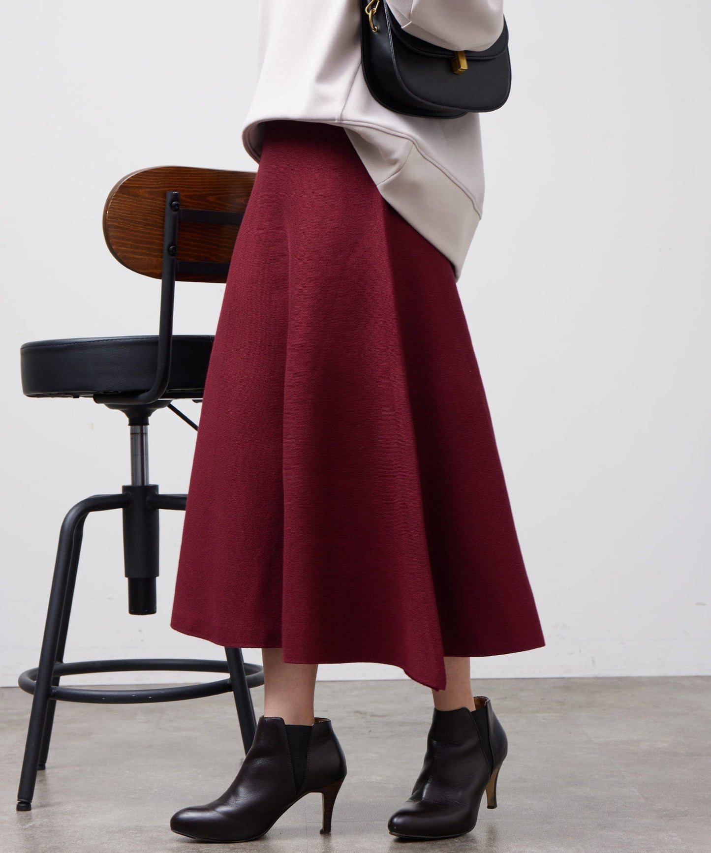 Chez toi Knit Flare Skirt  Effortless Everyday Elegance with Flattering Silhouette