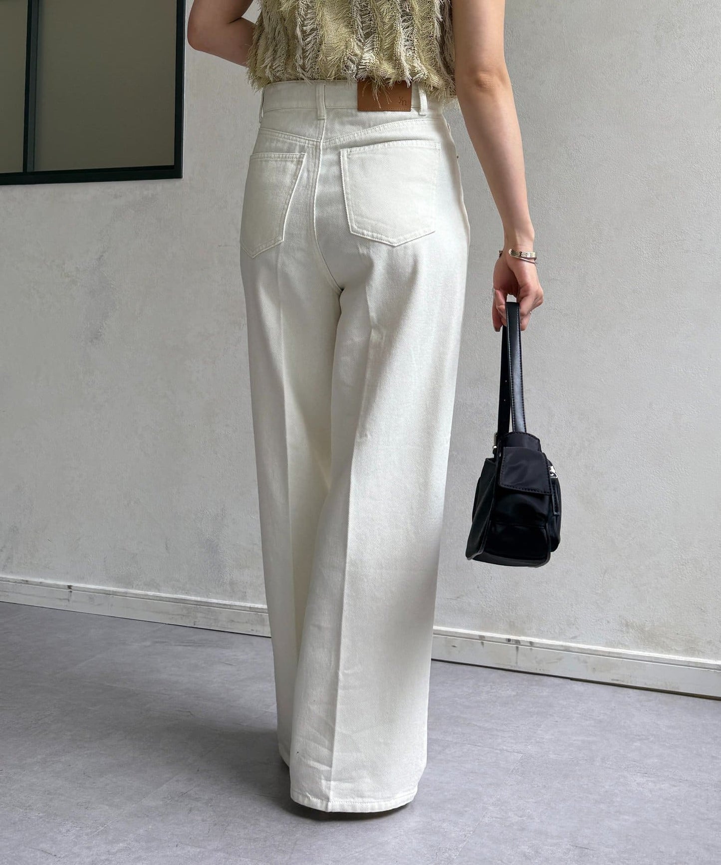 Thevon. “Yuna Project” High-Waist Straight Denim Pants  Leg-Lengthening & Adjustable Fit