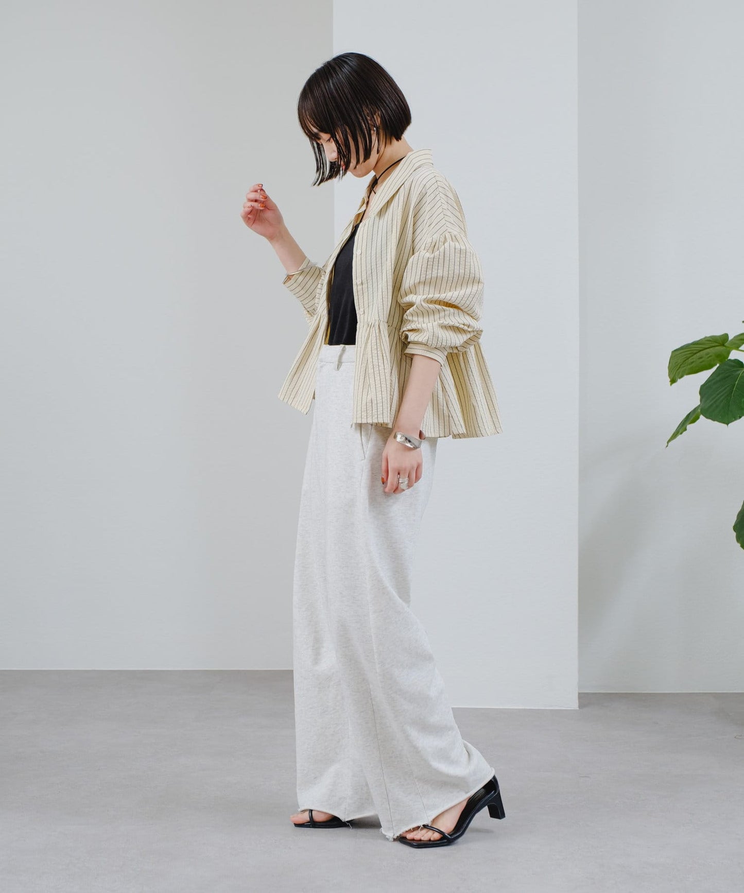 mystic Curve Sweatpants | Relaxed Fit with Belt Loops & Leg-Lengthening Silhouette