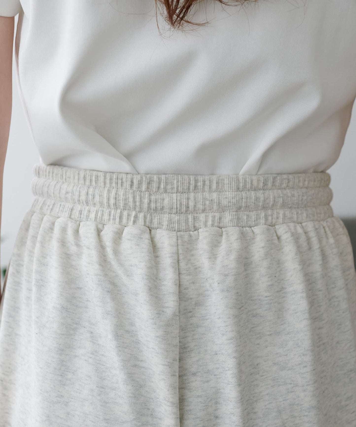 DISCOAT Light Ounce Fleece Center-Press Wide Pants | Relaxed & Chic Spring-Summer Sweatpants