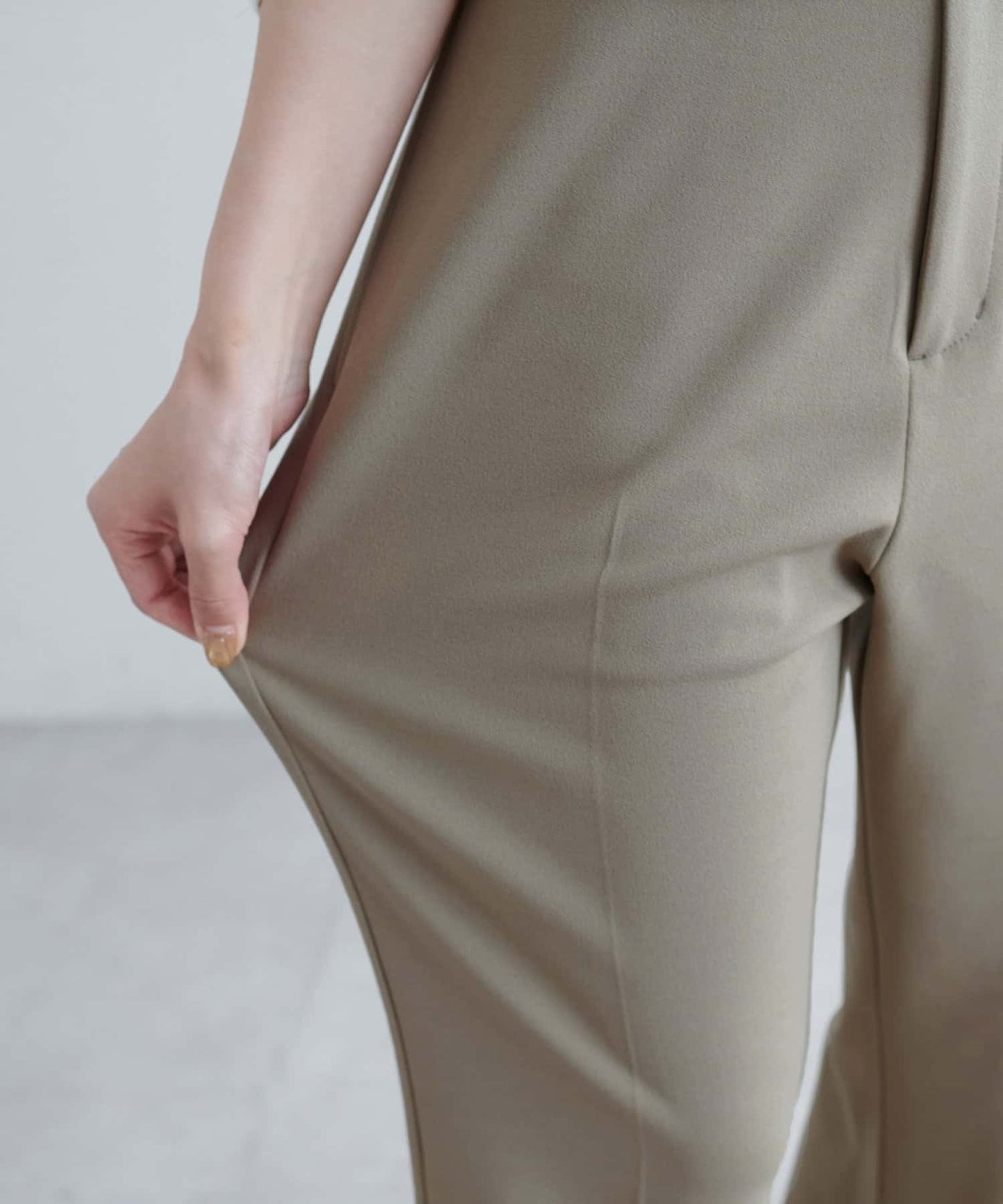 DISCOAT “Yokubari” Flare Pants | Stretch Comfort & Elegant Silhouette Trousers