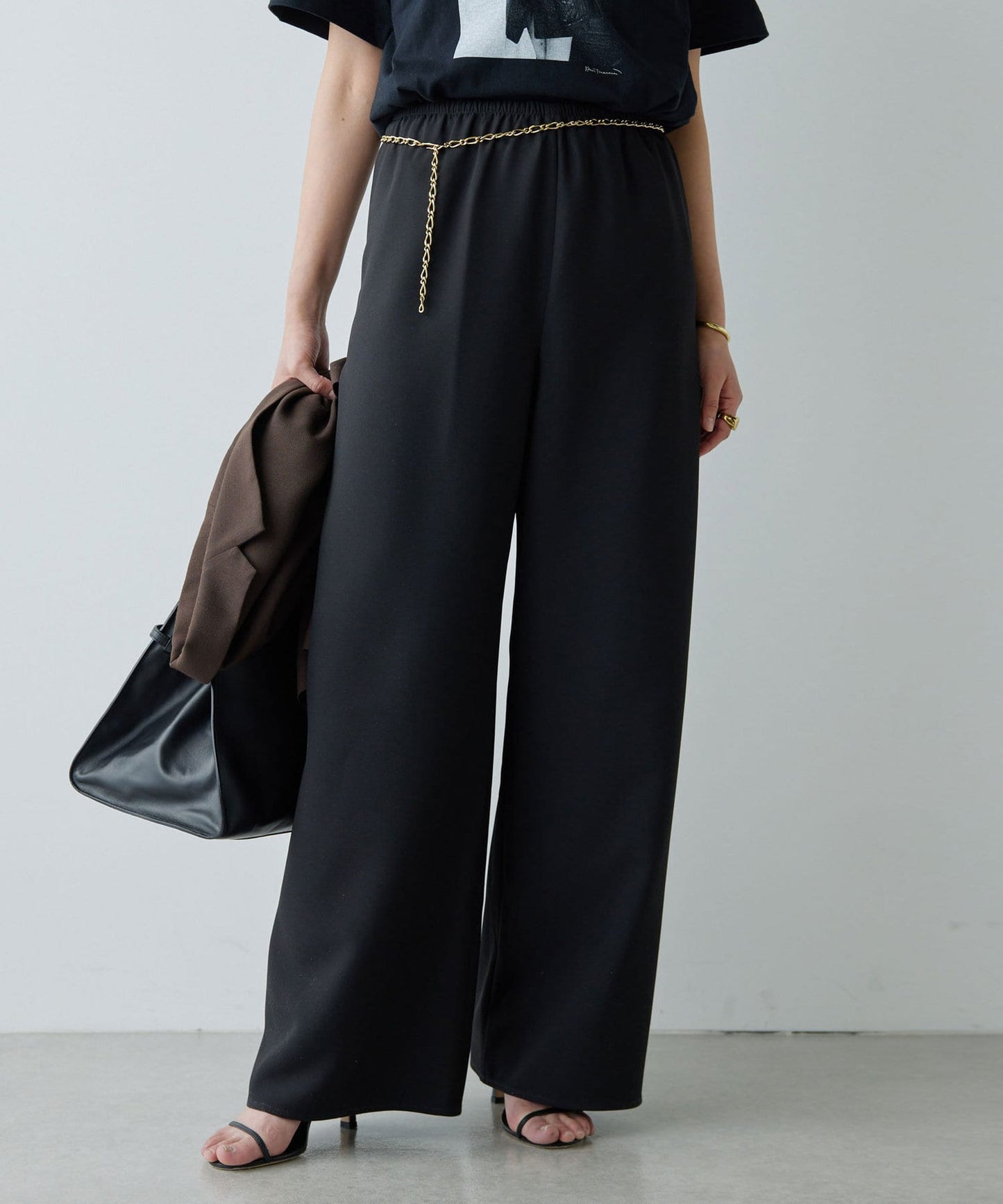 GALLARDAGALANTE × CHIKA Wide Drawstring Pants | Slimming & Comfortable Everyday Essential