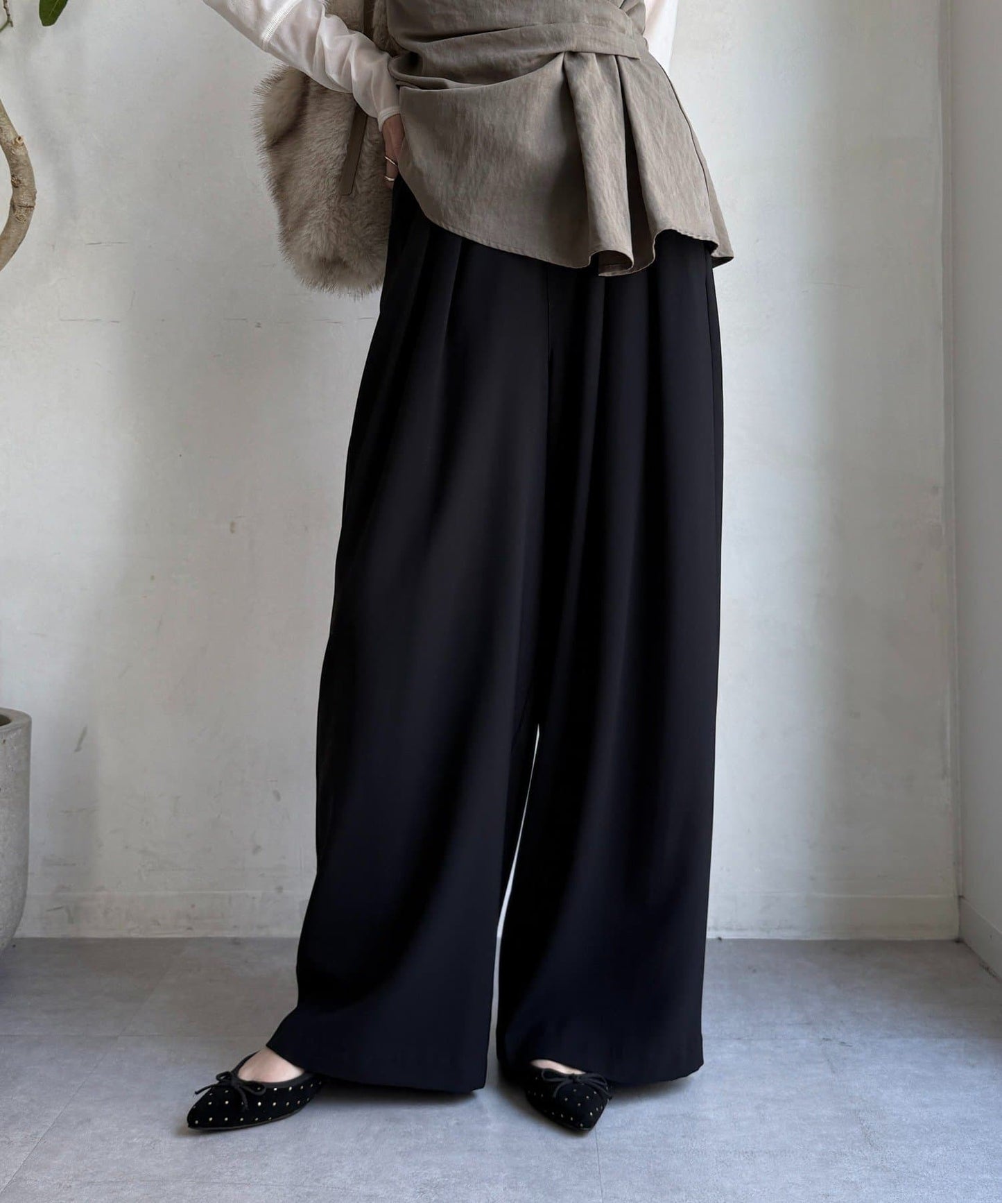 DOUDOU Minus 3kg Look Tuck Wide Pants  No.1 Best-Seller, 22 Colors, 4 Lengths