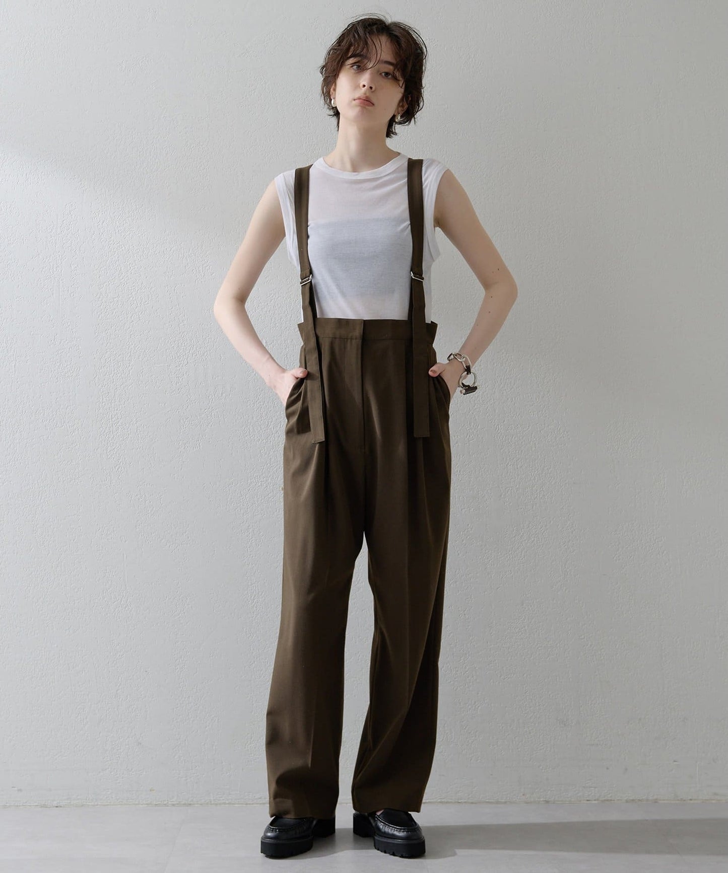 Whim Gazette “THE PAUSE” Suspender Pants  Washable Wool-Like Wide Trousers with 2-Tuck Design