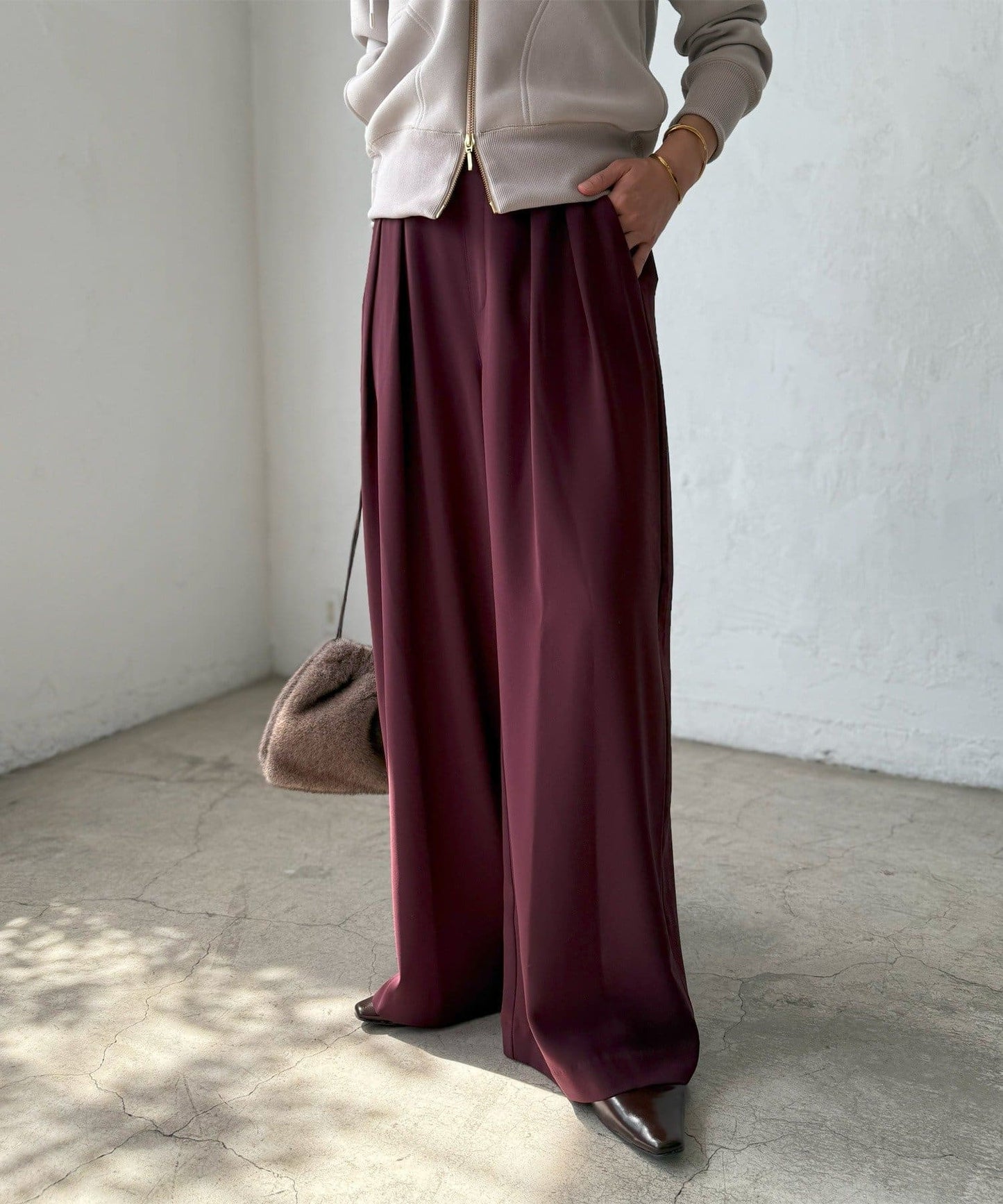 RIVE DROITE Tack Wide Slacks | Slimming -3kg Look & Easy-Care Everyday Pants