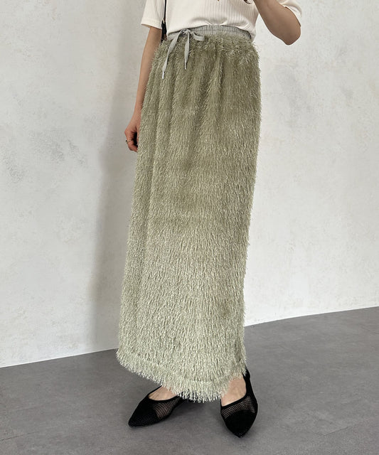 Thevon. Lame Fringe Narrow Skirt  Sparkle Fringe & Sleek Silhouette