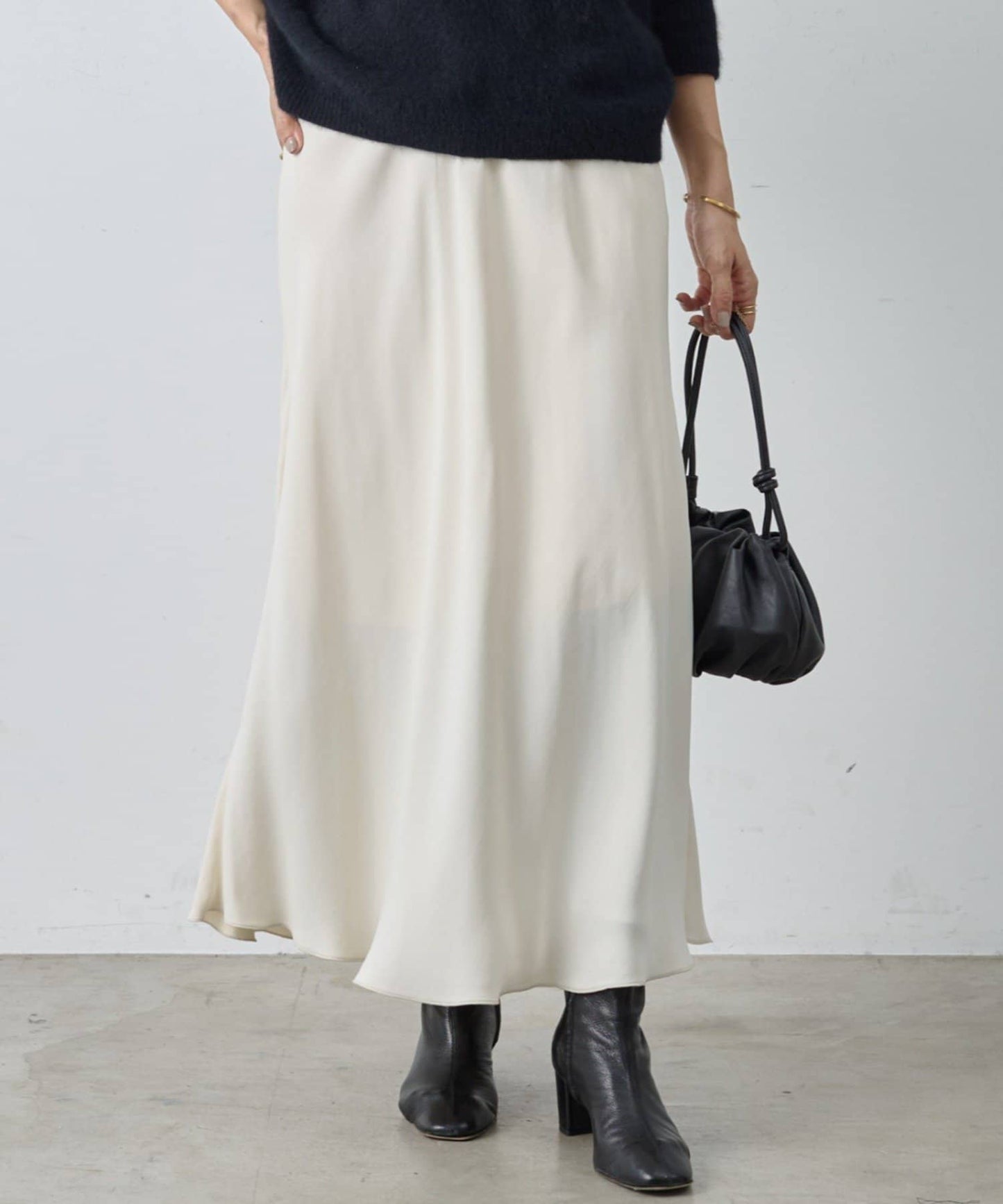 BEARDSLEY Back Tail Skirt  Elegant Mermaid Silhouette with Adjustable Waist
