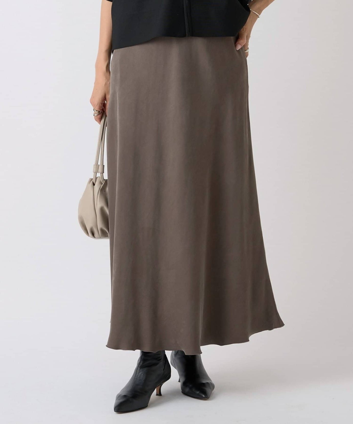 BEARDSLEY Back Tail Skirt  Elegant Mermaid Silhouette with Adjustable Waist