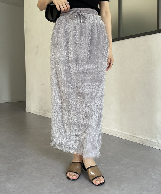 Thevon. Lame Fringe Narrow Skirt  Sparkle Fringe & Sleek Silhouette