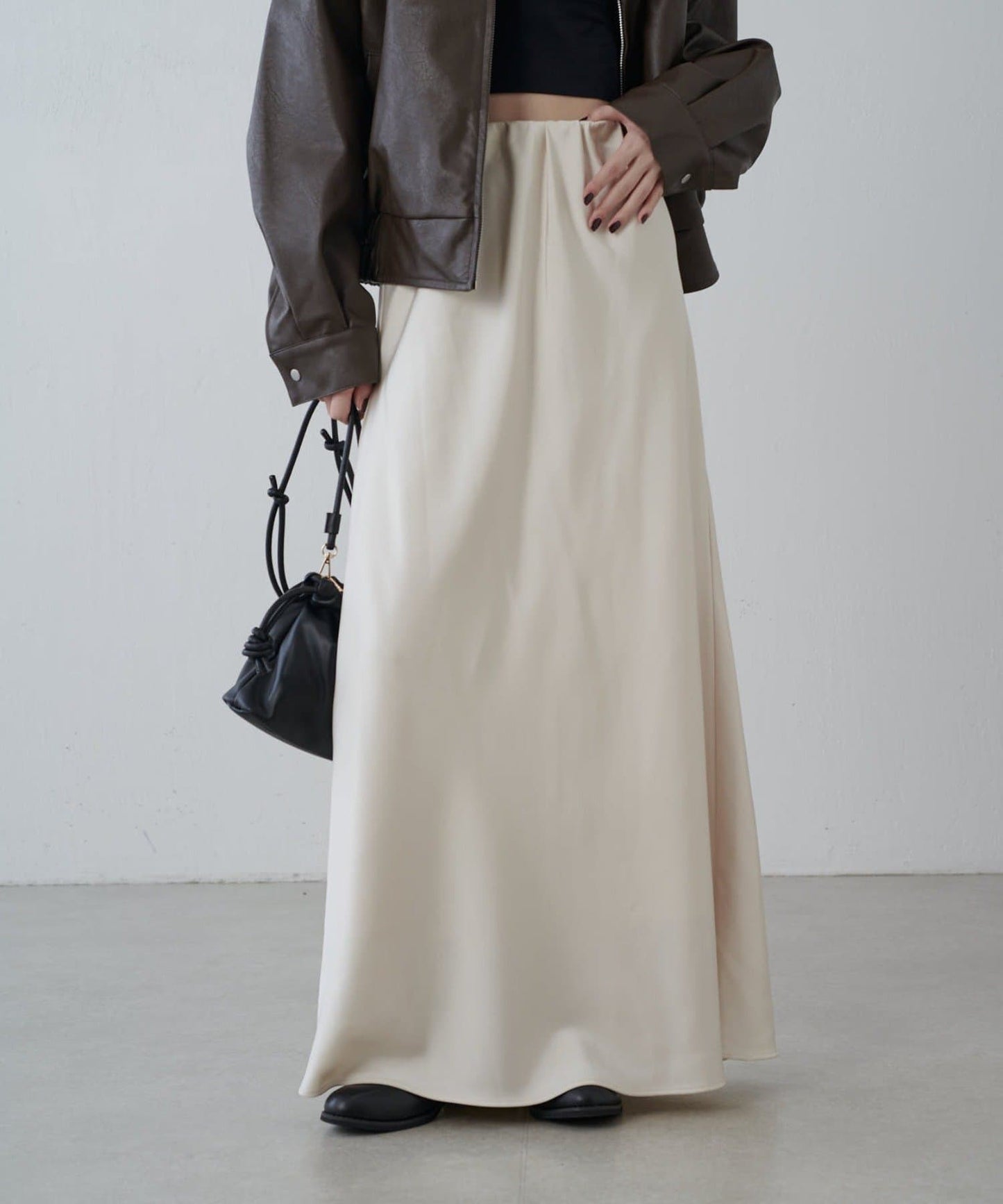 Lui’s Satin Mermaid Skirt  Elegant Bias-Cut Skirt with Flattering Silhouette