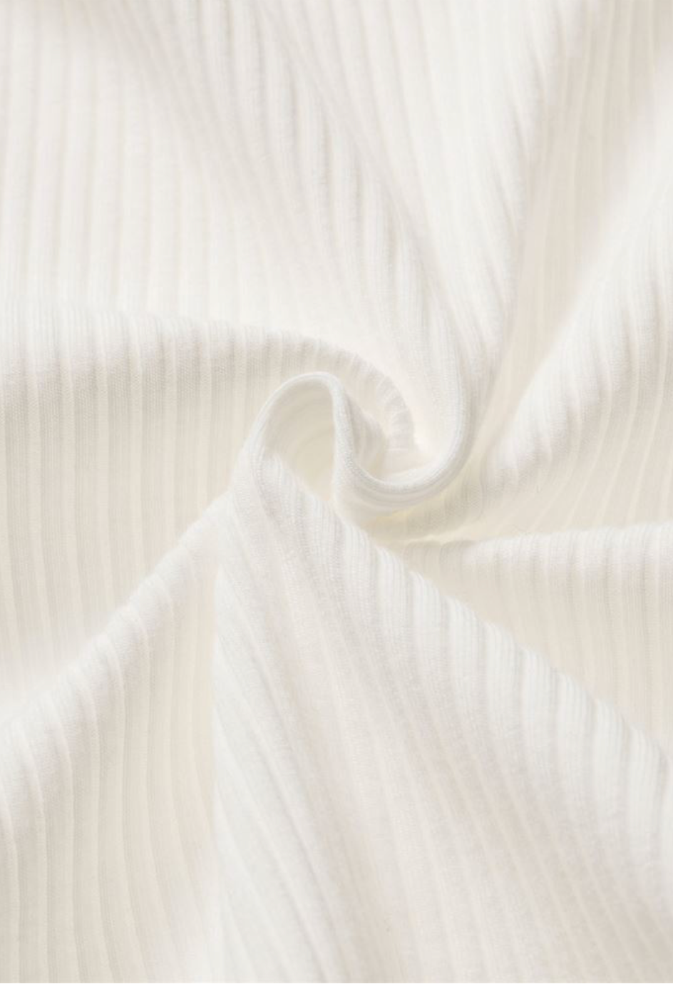 [Cross-Back Detail] Embroidered Cup-Integrated Camisole | No Bra Needed, Quick-Dry Comfort