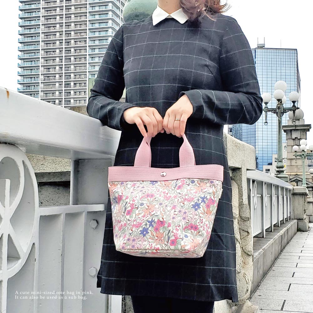 Sanrio Characters × Liberty Print Mini Tote Bag S | Made in Japan | Hello Kitty, My Melody & Little Twin Stars